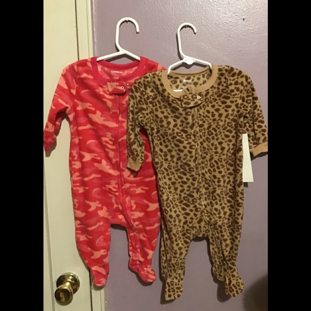 🚫SALE🚫Set of 2 Infants sleepers